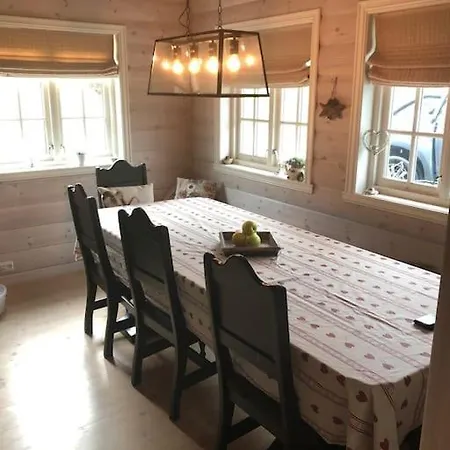Large Beautiful Log Near Norheimsund And Hardangerfjord Holiday home *