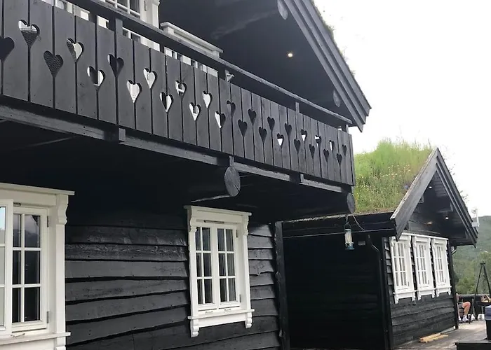 Large Beautiful Log Near Norheimsund And Hardangerfjord 펜션